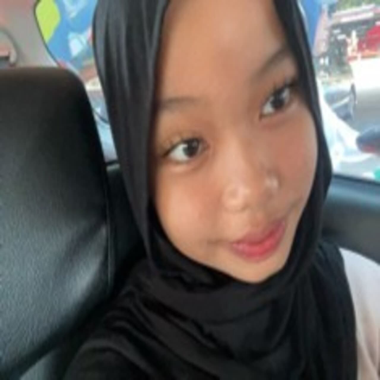 Khansa's photo